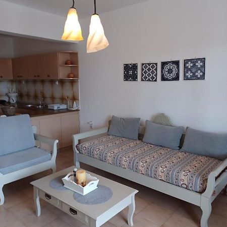 Kleftiko Apartment Adamantas  Bagian luar foto