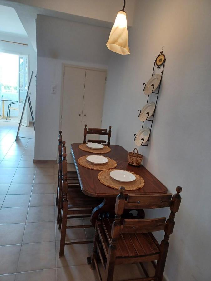 Kleftiko Apartment Adamantas  Bagian luar foto