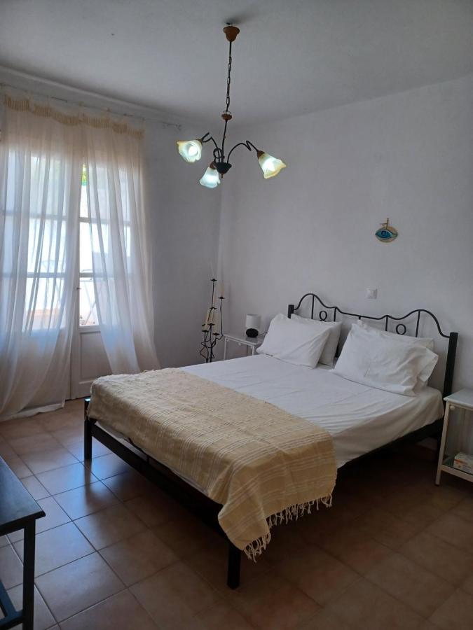 Kleftiko Apartment Adamantas  Bagian luar foto