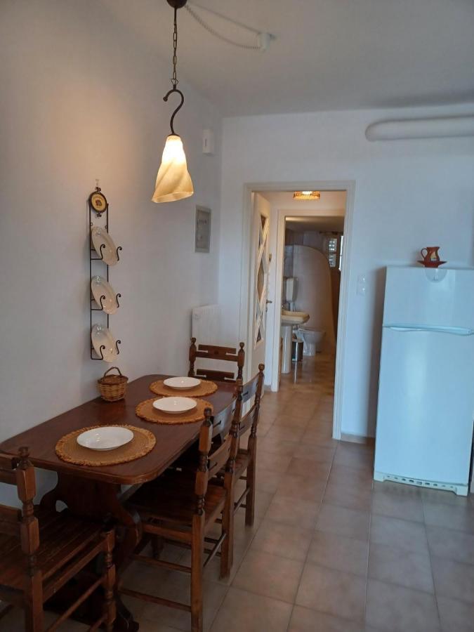Kleftiko Apartment Adamantas  Bagian luar foto